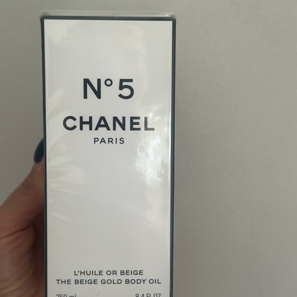 Chanel N°5 Beige Gold Body Oil